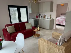 Lakeside Apartment Retreat in Oughterard Connemara - Image 2