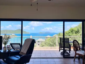 Penthouse luxury with ocean views Resort pools - Image 2