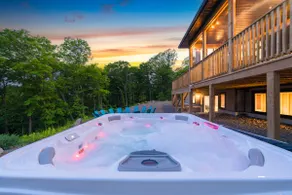 HotTub PoolTableFireplace KingBeds3Acres DwytBeach - Image 4