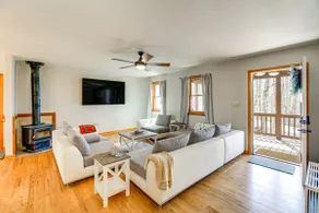 Deer River Retreat: Cabin Feel w/ Modern Touches - Image 3