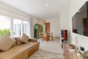 2BR Sky Lounge Uluwatu | Pool & Near Cafés - Image 2