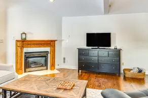Walk to Main St & Parks: Zionsville Village Home - Image 5