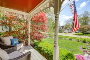 Walk to Main St & Parks: Zionsville Village Home - Image 3