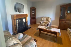 3 Bedroom House-Sleeps 5-Garden-Parking-Dromahaire - Image 2