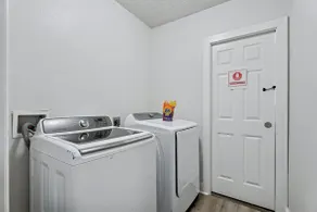 5BR Home | Sleeps 10 | Fenced Yard #NW25 - Image 5