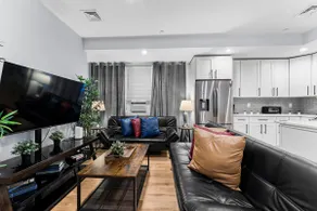 Luxury 2BD/2BA Near Logan Airport and T station - Image 4