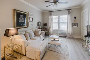 The Paris Modern in Fort Worth - Image 3