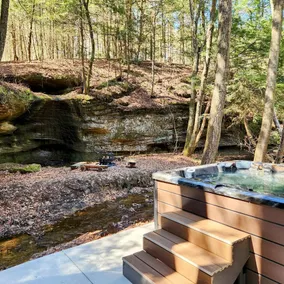 RockFall Retreat-Cabin-Private Bathroom - Image 2