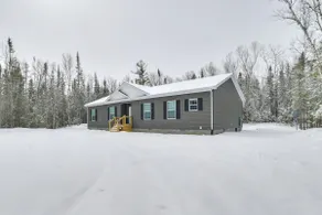 Walk to Beach: Modern Retreat in Presque Isle! - Image 3