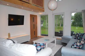 Spacious home in a tranquil village setting - Image 2