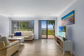 Moona Beach House Jervis Bay Rentals - Image 3