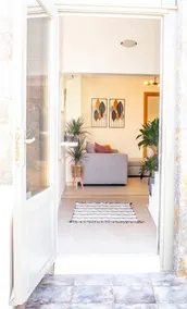 Zen Beachfront Apartment - Image 4