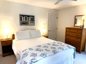 Gray Whale~3 bd/2 bth/Lg Yard/gameroom - Image 5