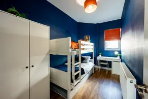 Stylish cosy great value easy access stay - Image 4