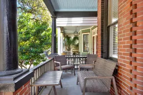 Lovely Thomas Square Condo with Shared Porch - Image 3