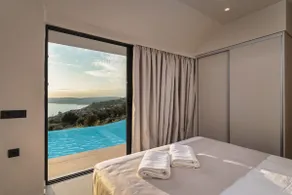 Superior One Bedroom Villa Private Pool & Sea view - Image 3