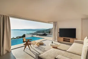 Superior One Bedroom Villa Private Pool & Sea view - Image 2