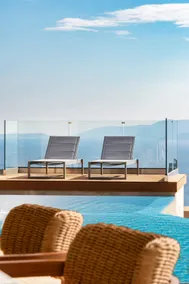 Superior One Bedroom Villa Private Pool & Sea view - Image 4