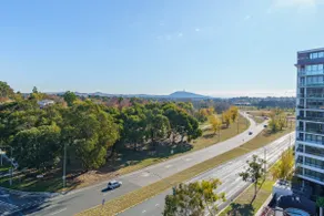Top-Floor Apartment Near Shops and Aboretum views - Hosted by Canstay - Image 3