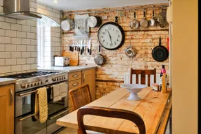 3 Elm Cottage - Image 2