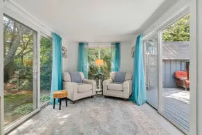 Walk to Seaside Park Stylish Updated Interior - Image 3