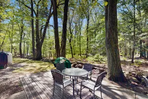 3 BR lake house near beach, hiking trails & ski - Image 2