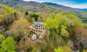 Summit Escape | Golf Course, Hot Tub, Sleeps 10 - Image 4