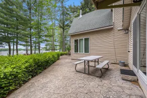 Relax & Explore | Waterfront Crawford Lake Cottage - Image 3