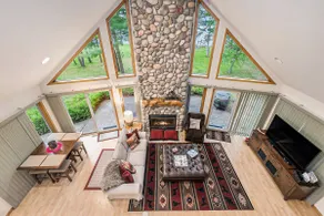 Relax & Explore | Waterfront Crawford Lake Cottage - Image 5