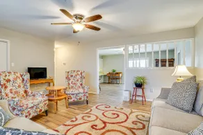 Family Friendly: Peaceful Home in Stamford! - Image 5
