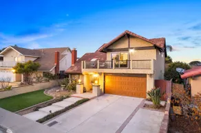 4BR Mira Mesa Home with Fenced Backyard & Parking - Image 2