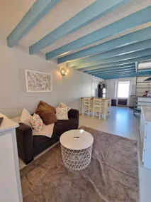 The Blue Loft Duplex - Free Parking - Image 2