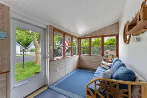 Hot Tub + Fenced Yard • Near Bay | Sundaze Cottage - Image 5