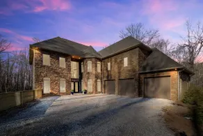 Group Getaway! 8,000-sq-ft Gem, Arcade + Theater - Image 2