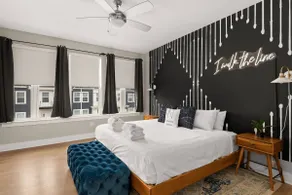 Duke9 ~ Private Penthouse Rooftop ~ Newly Redesigned Interior ~ 8 Min to Downtown and Broadway - Image 5