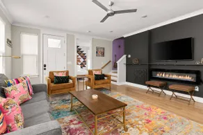 Duke9 ~ Private Penthouse Rooftop ~ Newly Redesigned Interior ~ 8 Min to Downtown and Broadway - Image 4