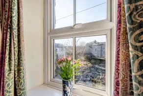 Ingleton 2-Bed Cottage Sleeps 4 Pet Ok & Parking - Image 5