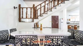 House in the Lagos region with full leisure facilities - Image 4