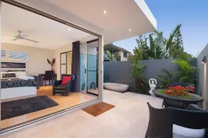 Construction Zone - Cavvanbah - April Sun Villa - Image 5