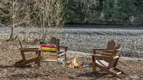 27+ Acre Creekfront Oasis w/ Hot Tub by Mt.Rainier - Image 4