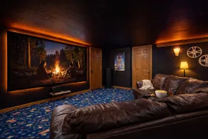 Touchdown Retreat | Indoor Pool, Hot Tub & Games! - Image 4