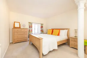JOIVY Secluded Brewery Apartment - Image 4