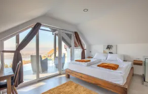 Luxurious home in Aljmas with sauna - Image 5