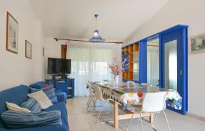 Beautiful home in Torre dei Corsari - Image 3