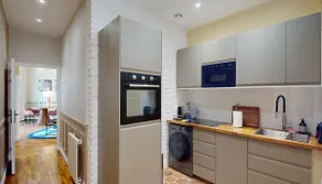 Parisian Apartment in the Latin Quarter's heart - Image 4
