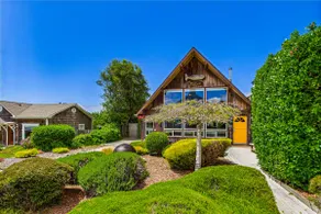 Whalesong House and Garden - Image 2
