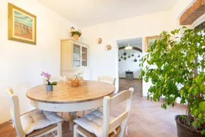 Apartment with Pool in Chianti - Image 2