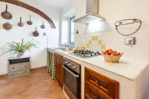 Apartment with Pool in Chianti - Image 5