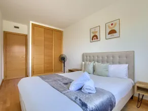 Dobo Bercial 3Bed 6Pax 2Bathrooms with balcony - Image 3