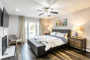 Newly Renovated w Private Dock Deck & Dog-Friendly - Image 5